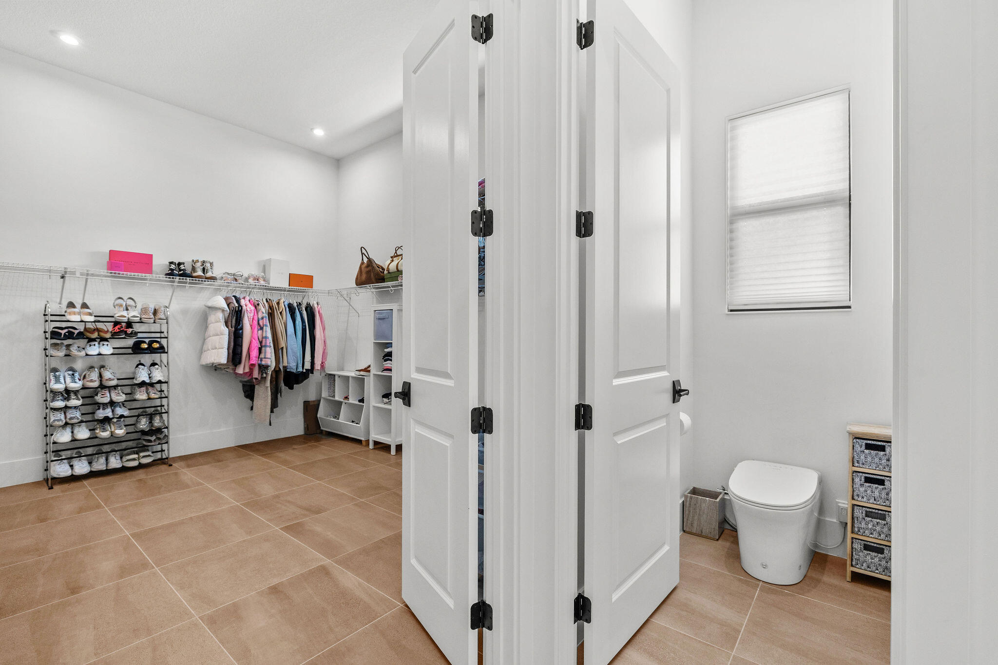 ASTOR CREEK - Residential