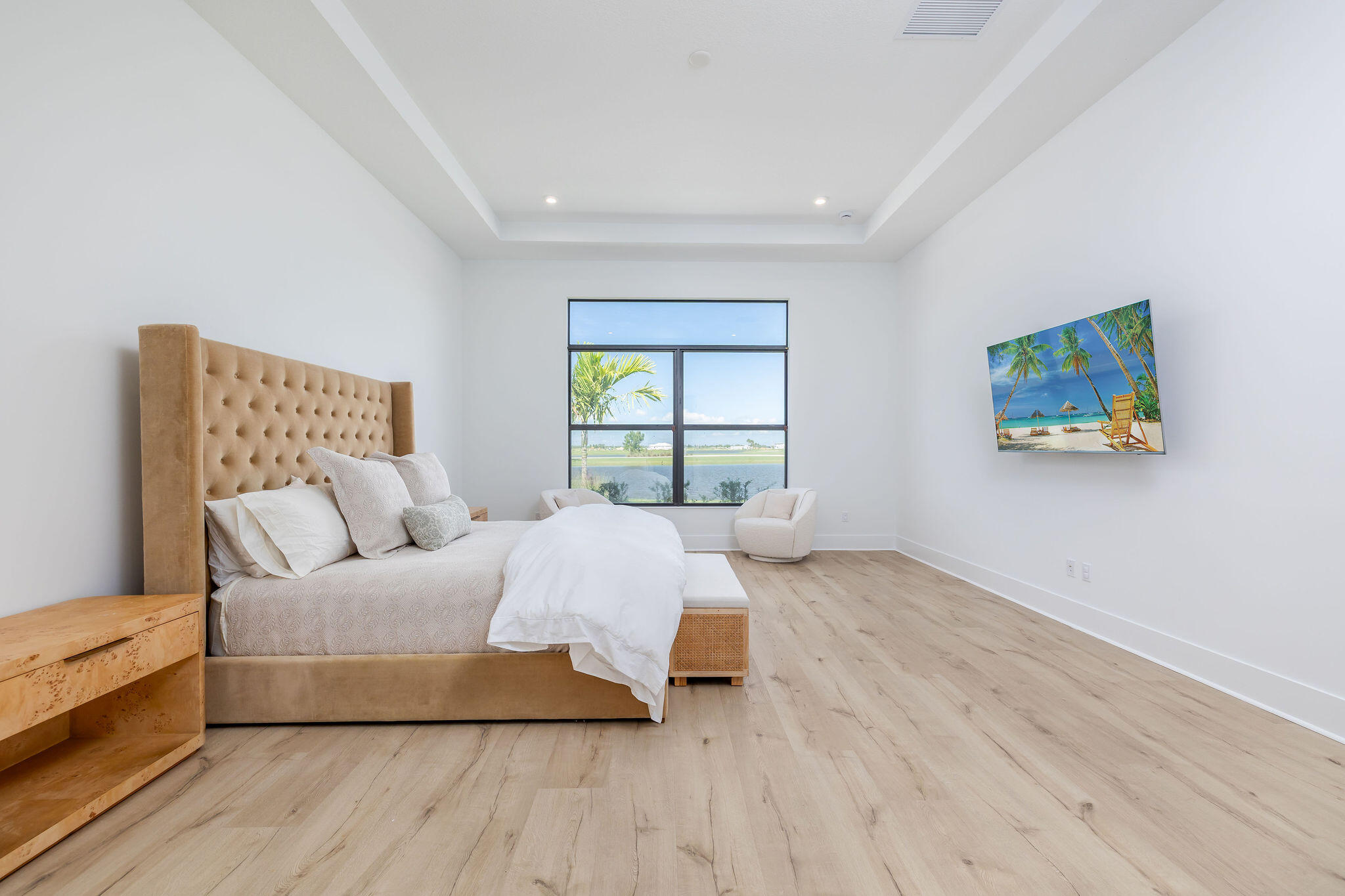 ASTOR CREEK - Residential