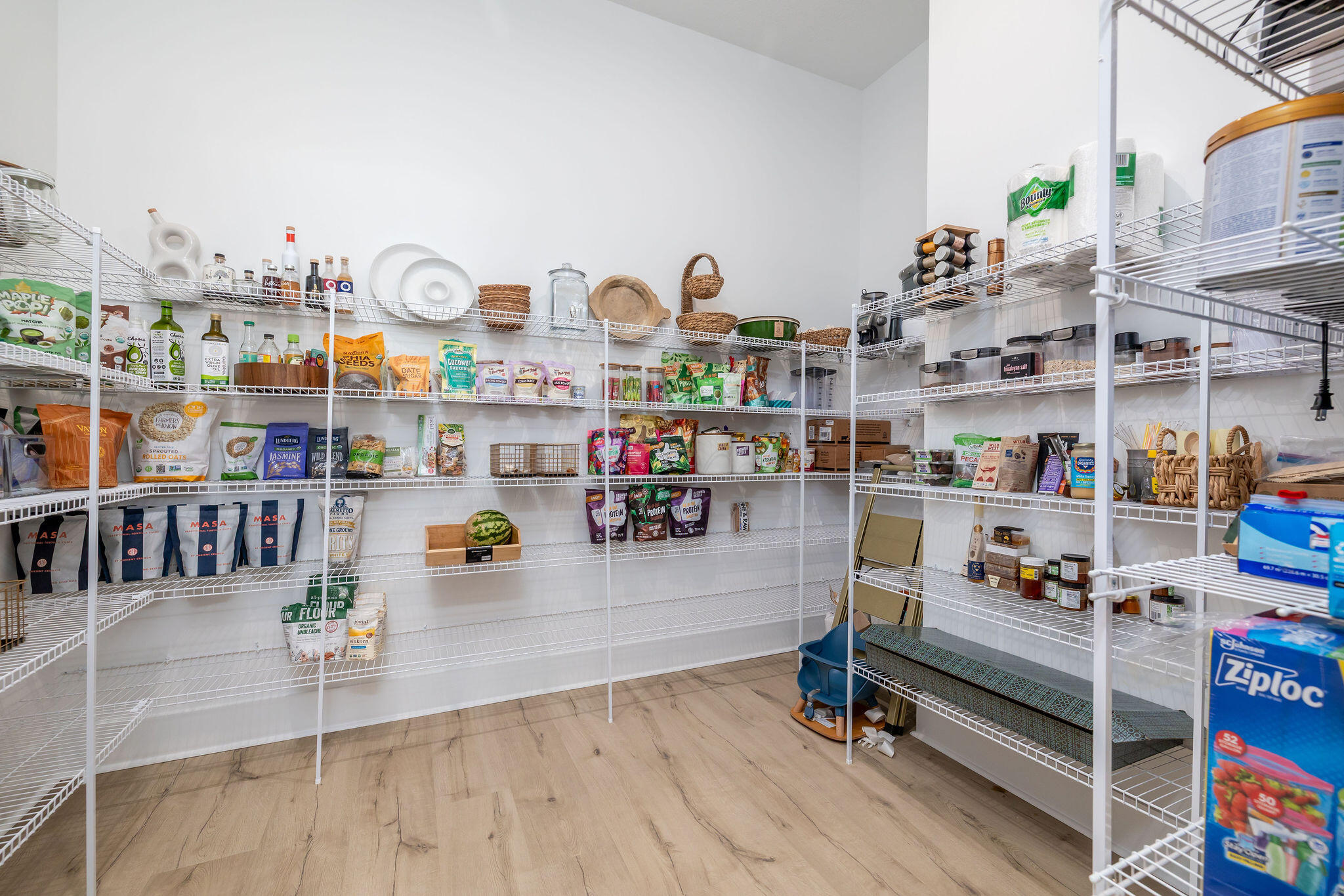 ASTOR CREEK - Residential