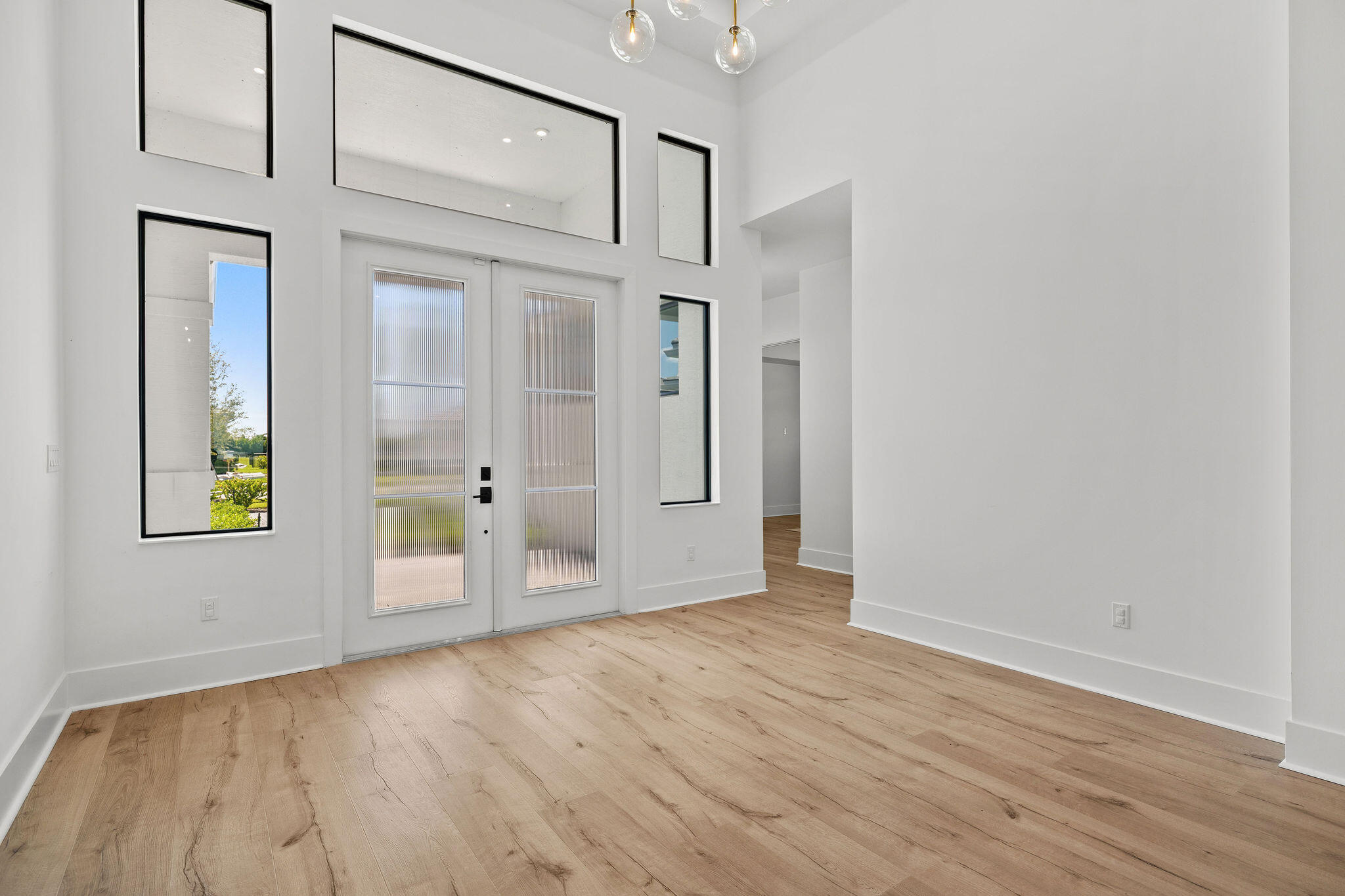 ASTOR CREEK - Residential