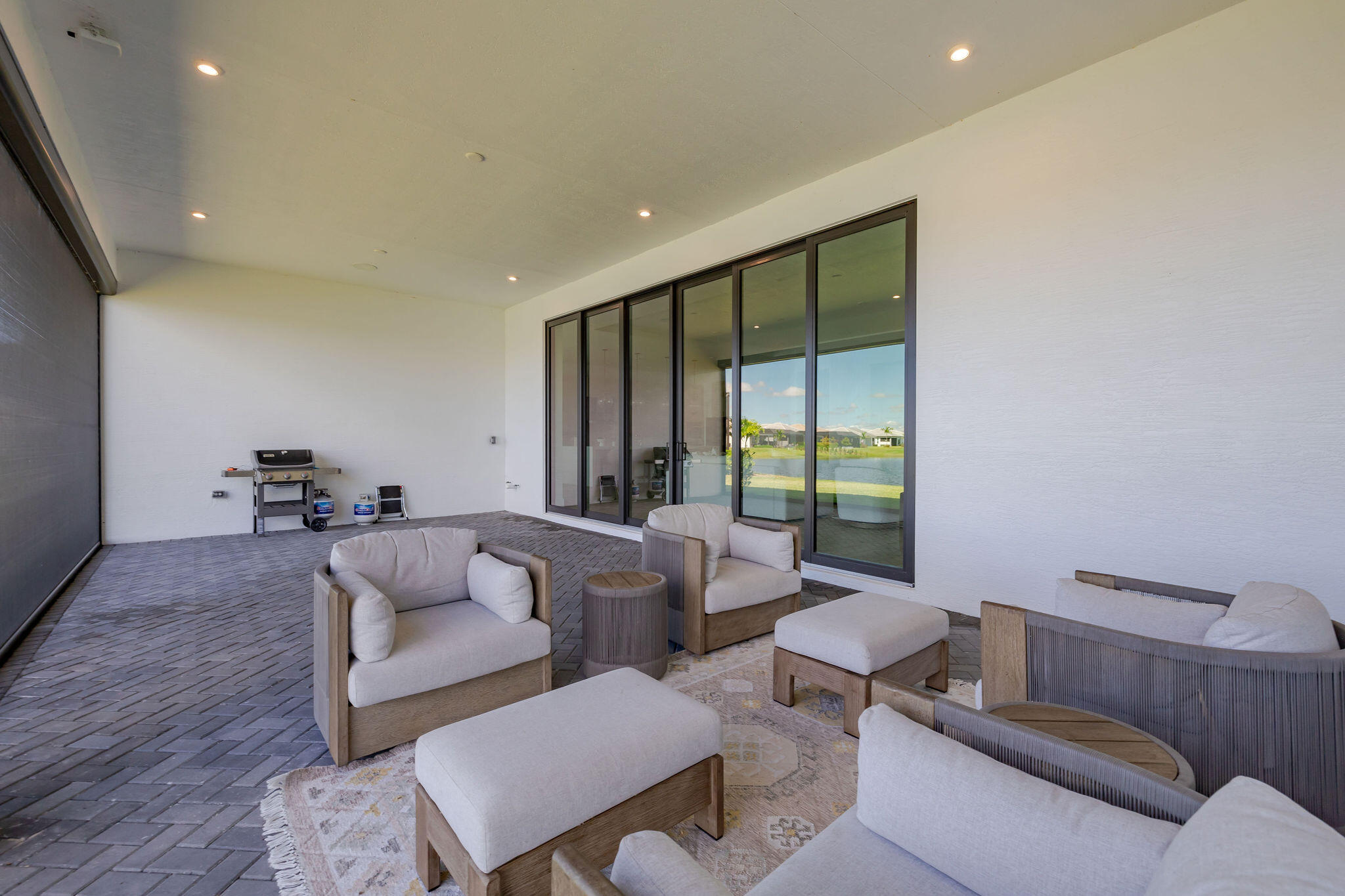 ASTOR CREEK - Residential