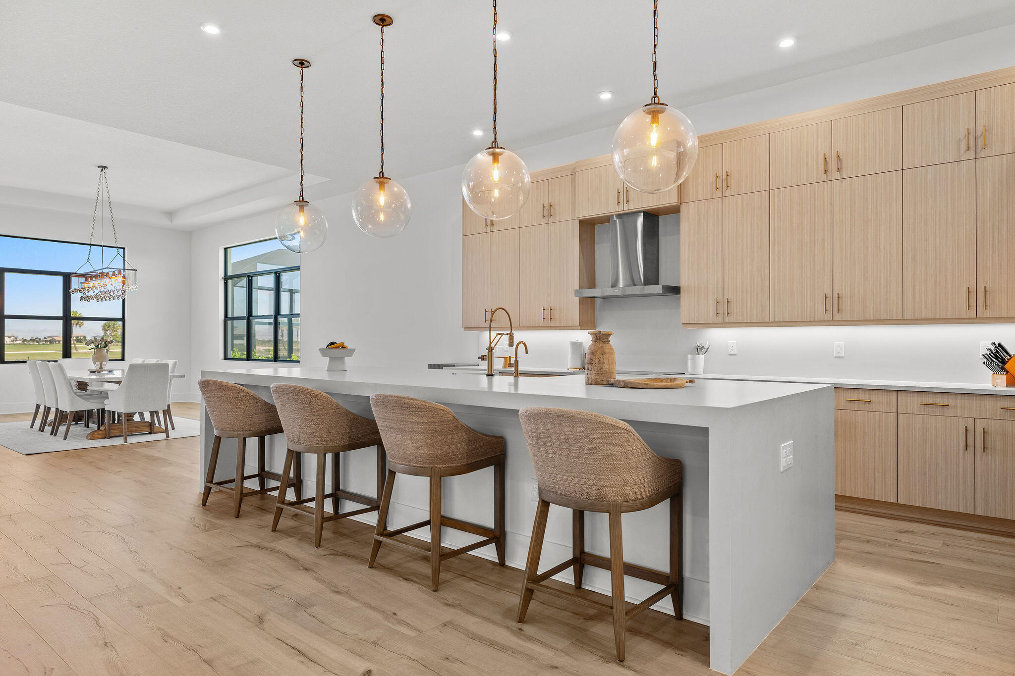 ASTOR CREEK - Residential