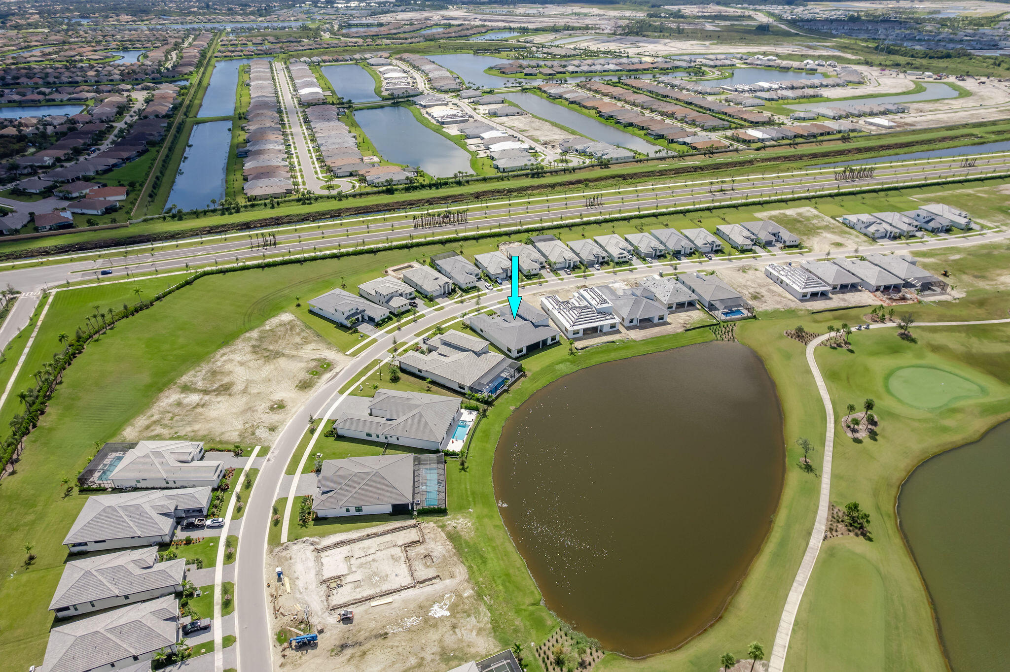 ASTOR CREEK - Residential