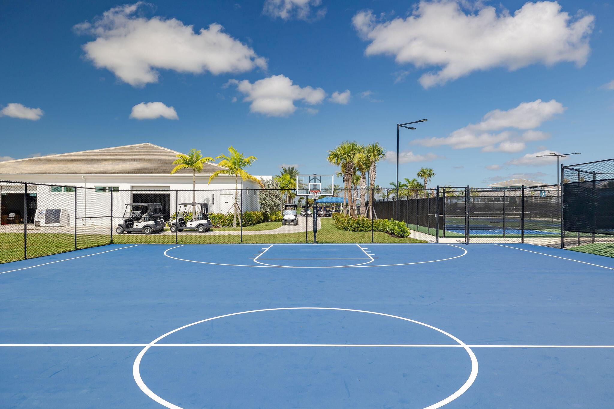 ASTOR CREEK - Residential