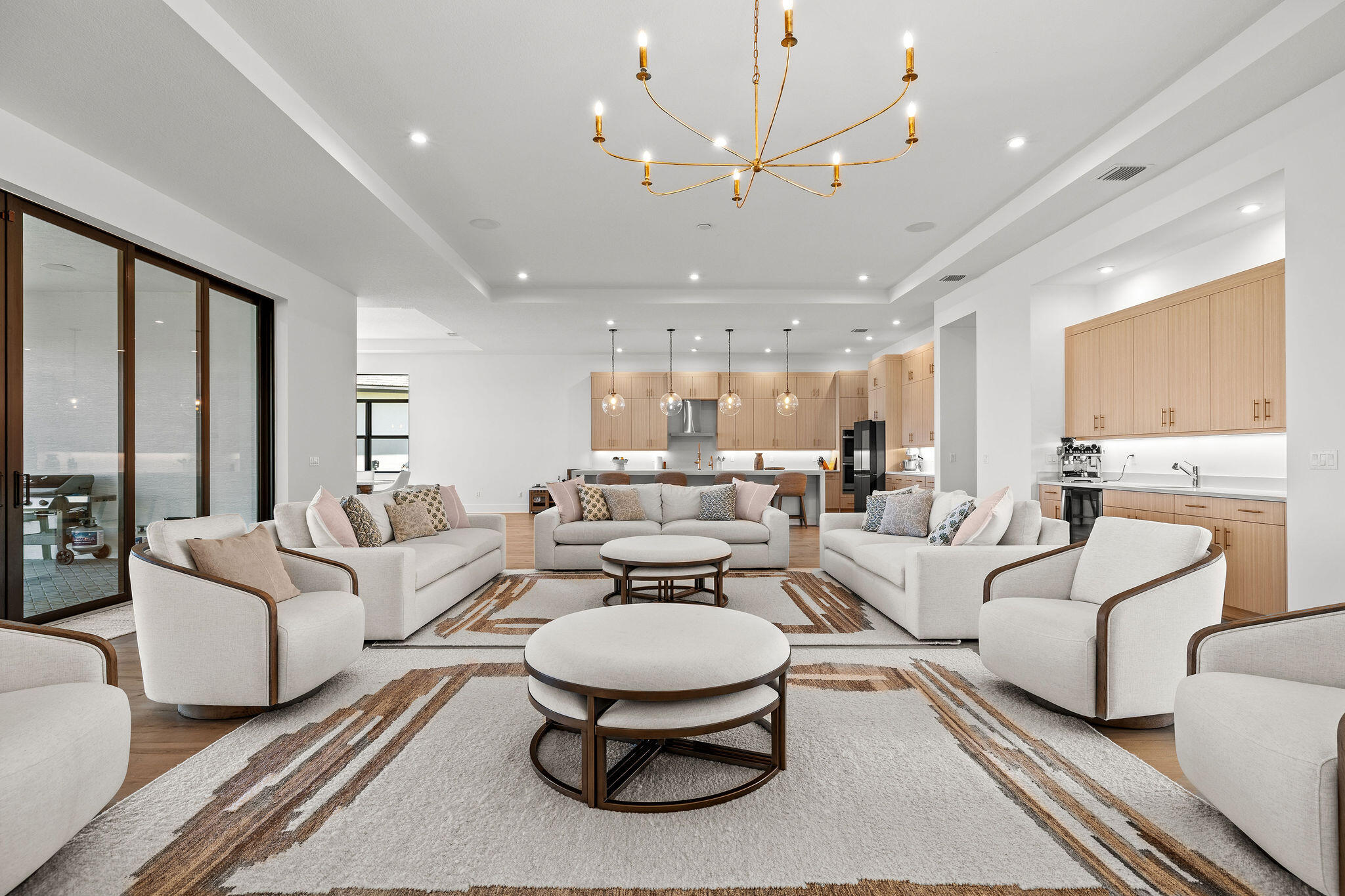 ASTOR CREEK - Residential