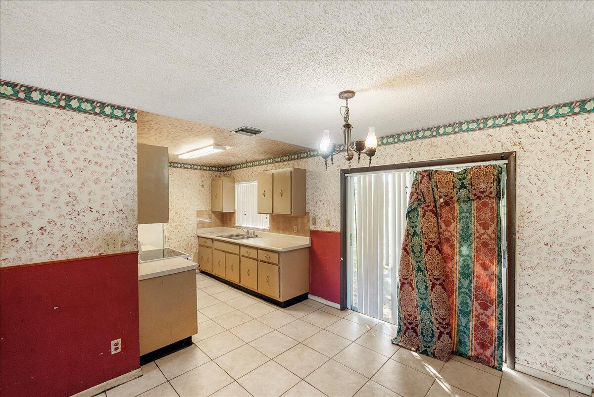 SAN LUCIE PLAZA SUBDIVISI - Residential