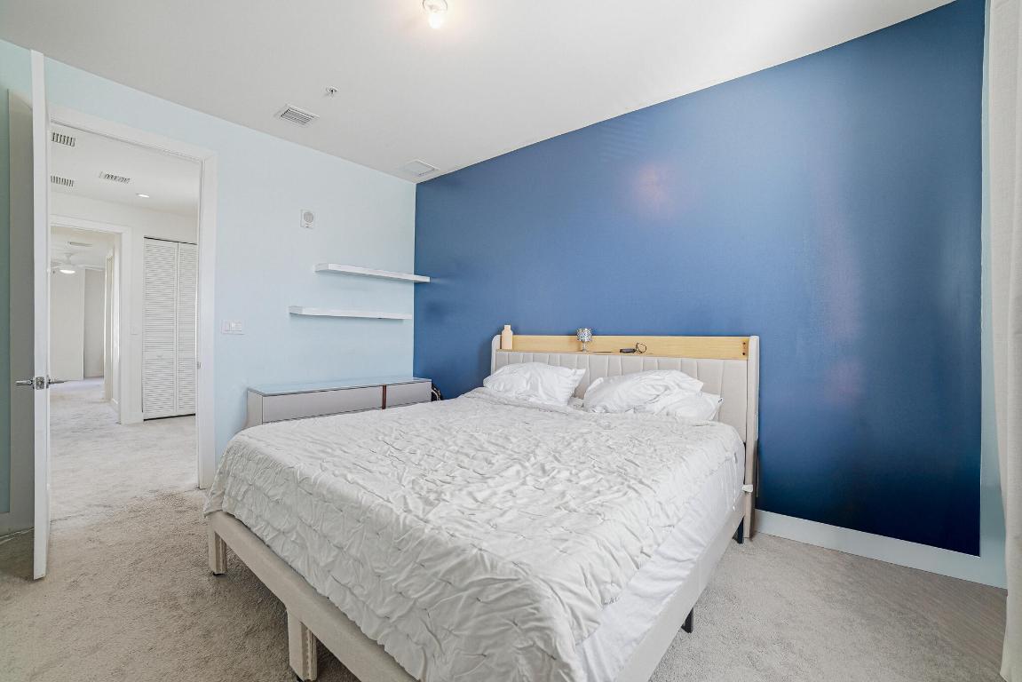 LANDMARK AT DORAL CONDO NO 2 - Residential