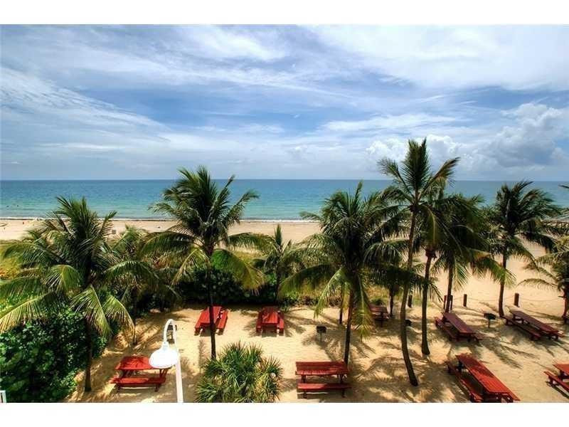 POMPANO BEACH CLUB NORTH - Residential