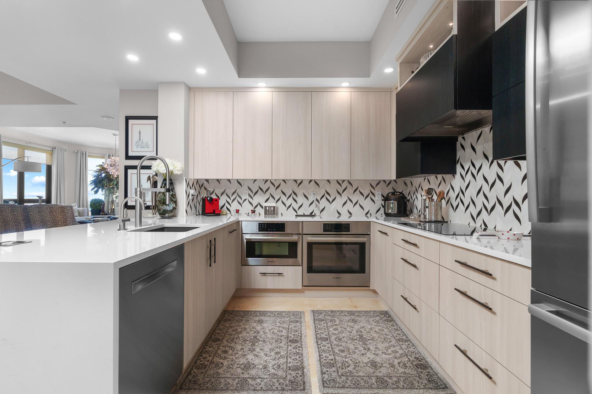 801 S Olive 1011 Avenue 1011