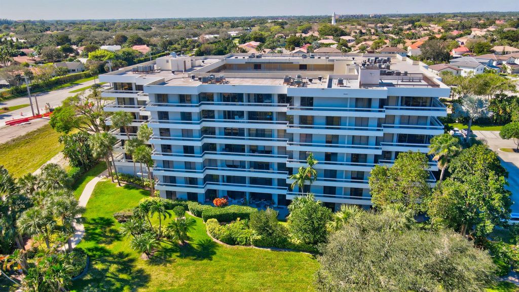 Photo of 23200 Camino Del Mar #206, Boca Raton, FL 33433 (MLS # R10955071)