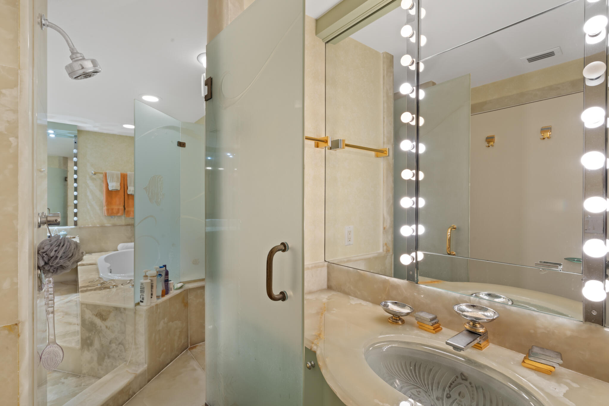 LHERMITAGE I CONDOMINIUM - Residential