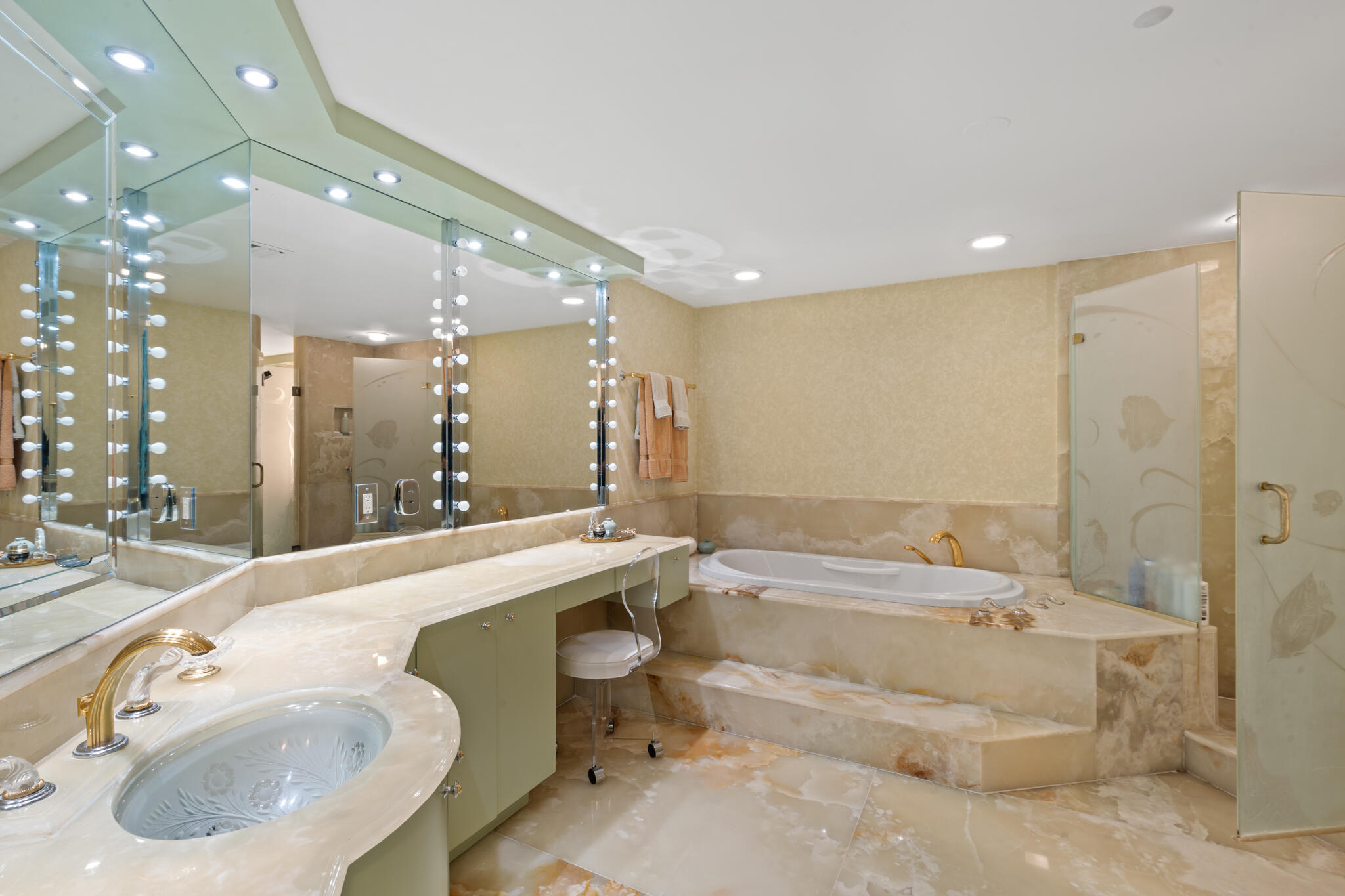 LHERMITAGE I CONDOMINIUM - Residential