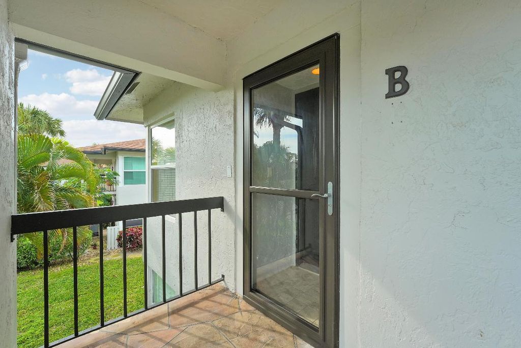 Photo of 13679 Date Palm Court #B, Delray Beach, FL 33484 (MLS # R11156193)