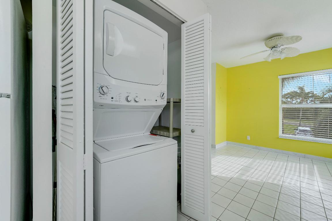 PALM GREENS AT VILLA DEL RAY CONDO II - Residential