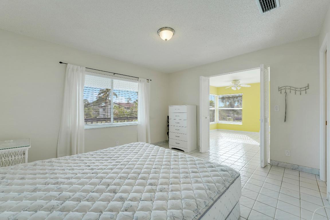 PALM GREENS AT VILLA DEL RAY CONDO II - Residential