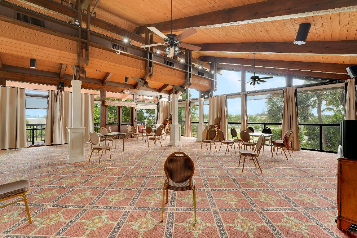 PALM GREENS AT VILLA DEL RAY CONDO II - Residential