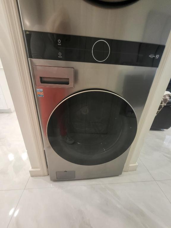 HAINLIN MILL ESTATES SEC 3 - Residential