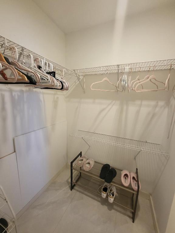 HAINLIN MILL ESTATES SEC 3 - Residential