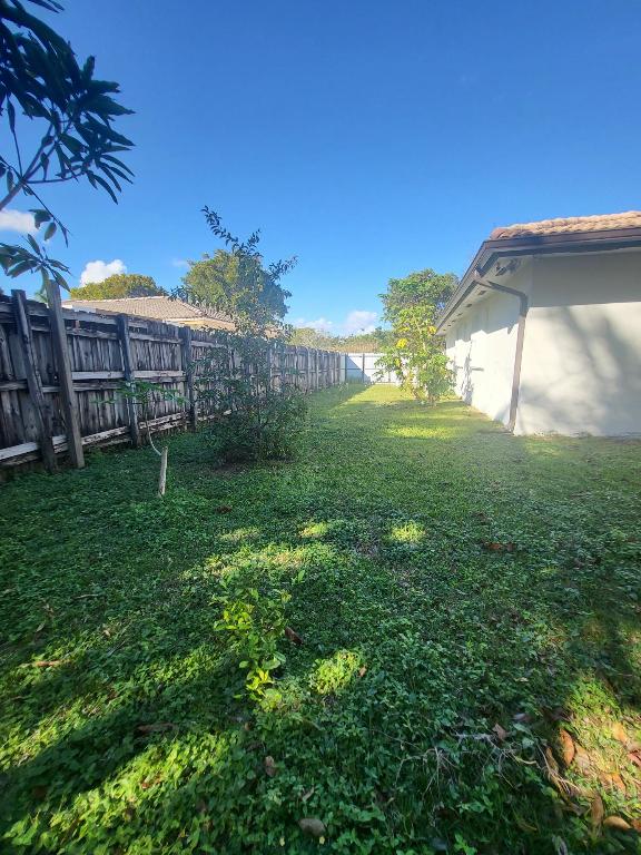 HAINLIN MILL ESTATES SEC 3 - Residential