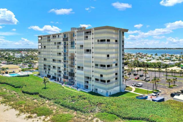 10600 S Ocean Drive 201