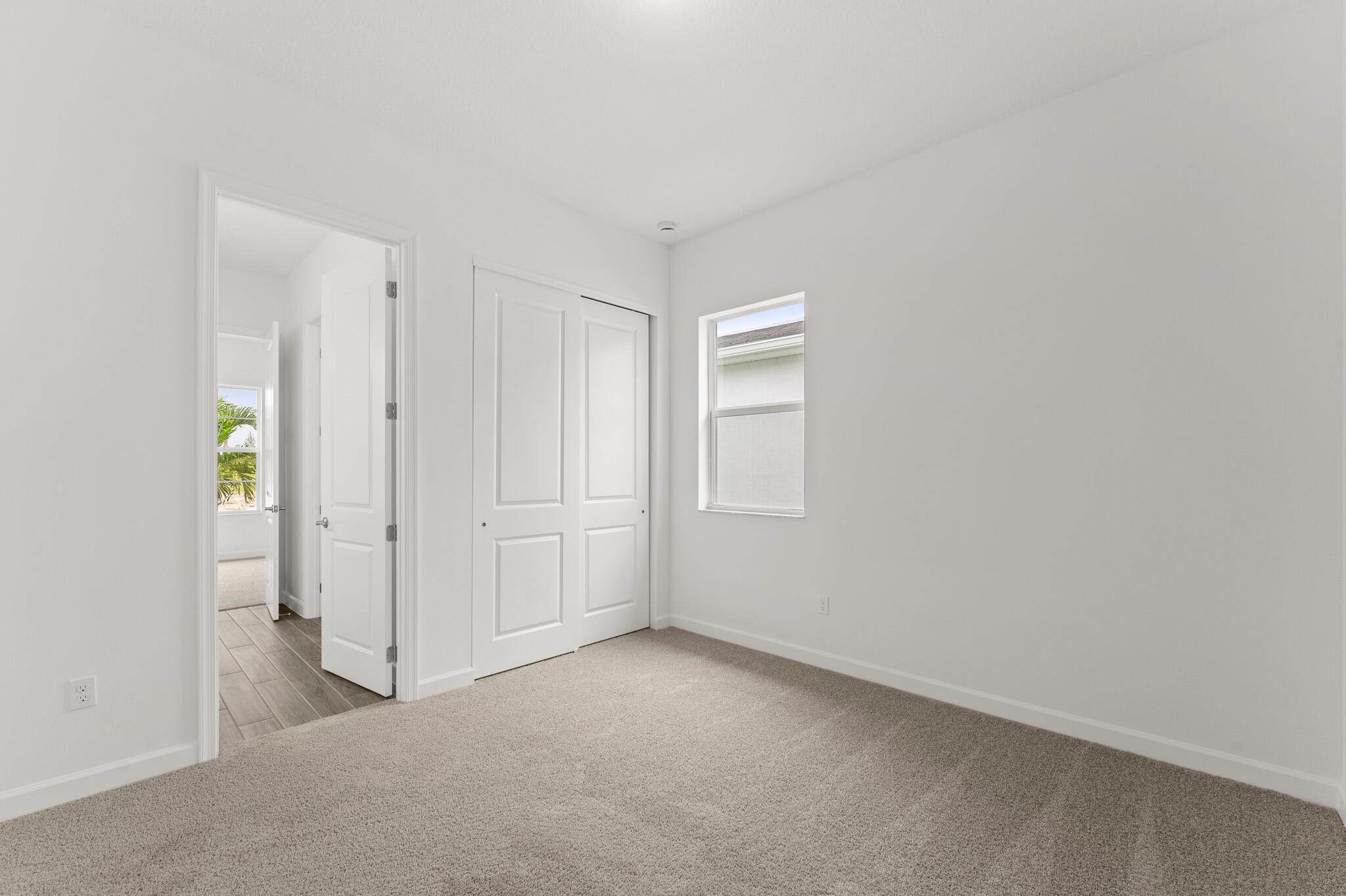 TELARO AT SOUTHERN GROVE - Residential