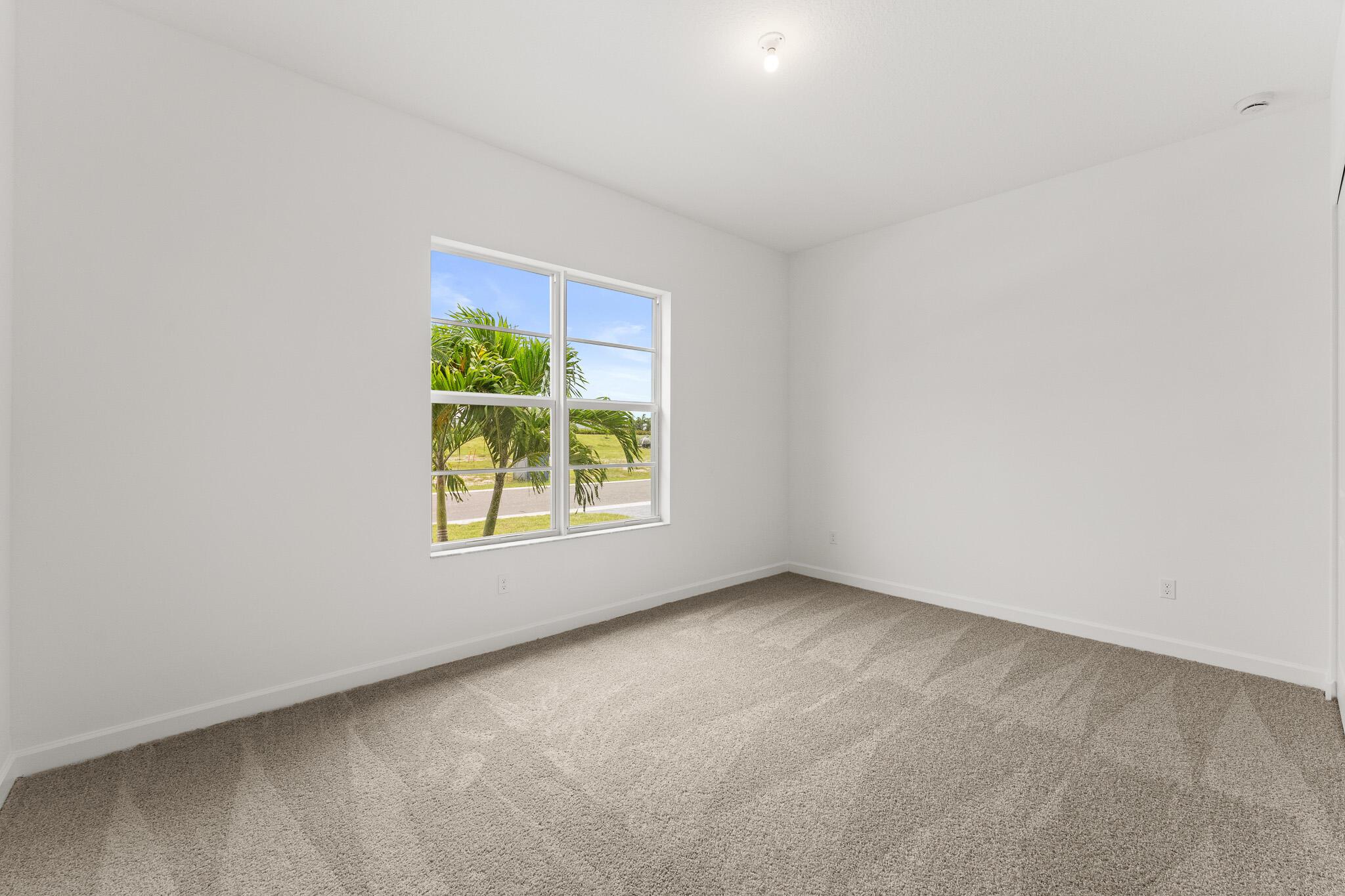 TELARO AT SOUTHERN GROVE - Residential