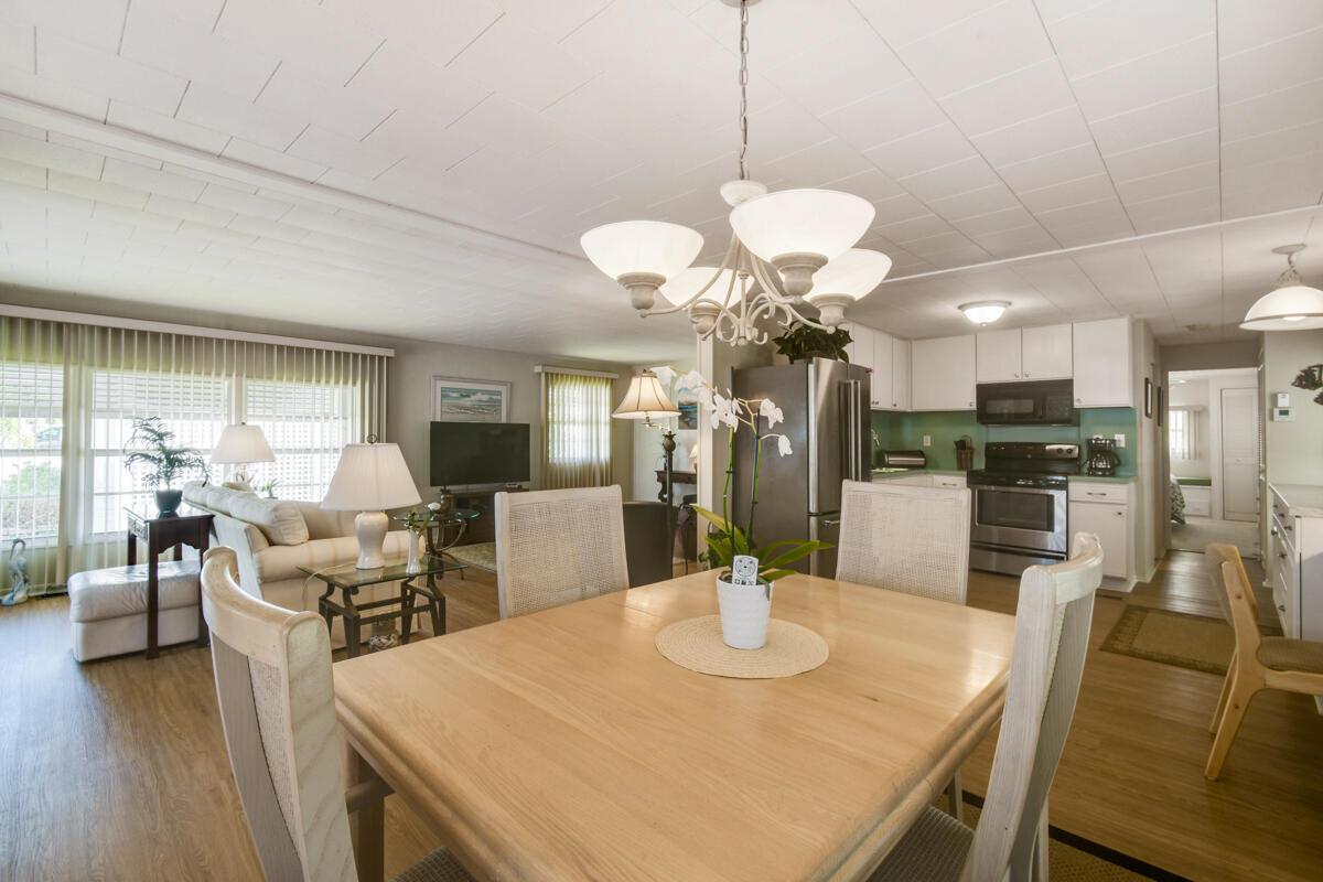 HIDDEN HARBOUR CONDO - Residential