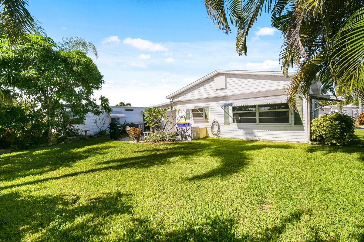 HIDDEN HARBOUR CONDO - Residential