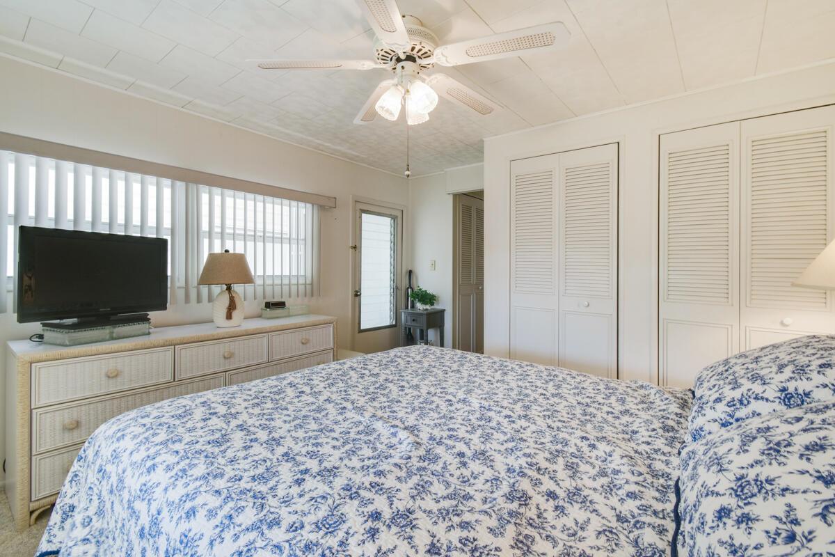 HIDDEN HARBOUR CONDO - Residential