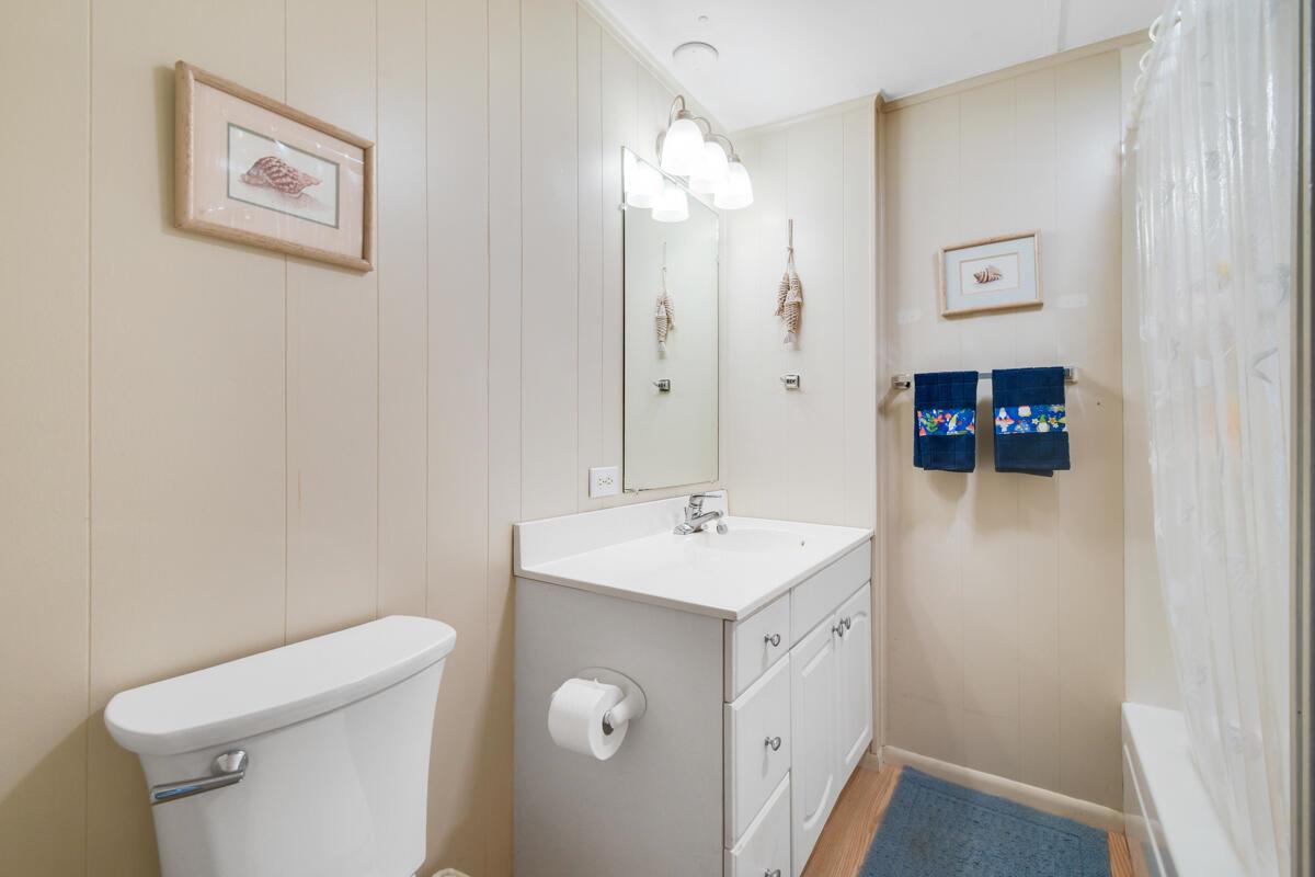 HIDDEN HARBOUR CONDO - Residential