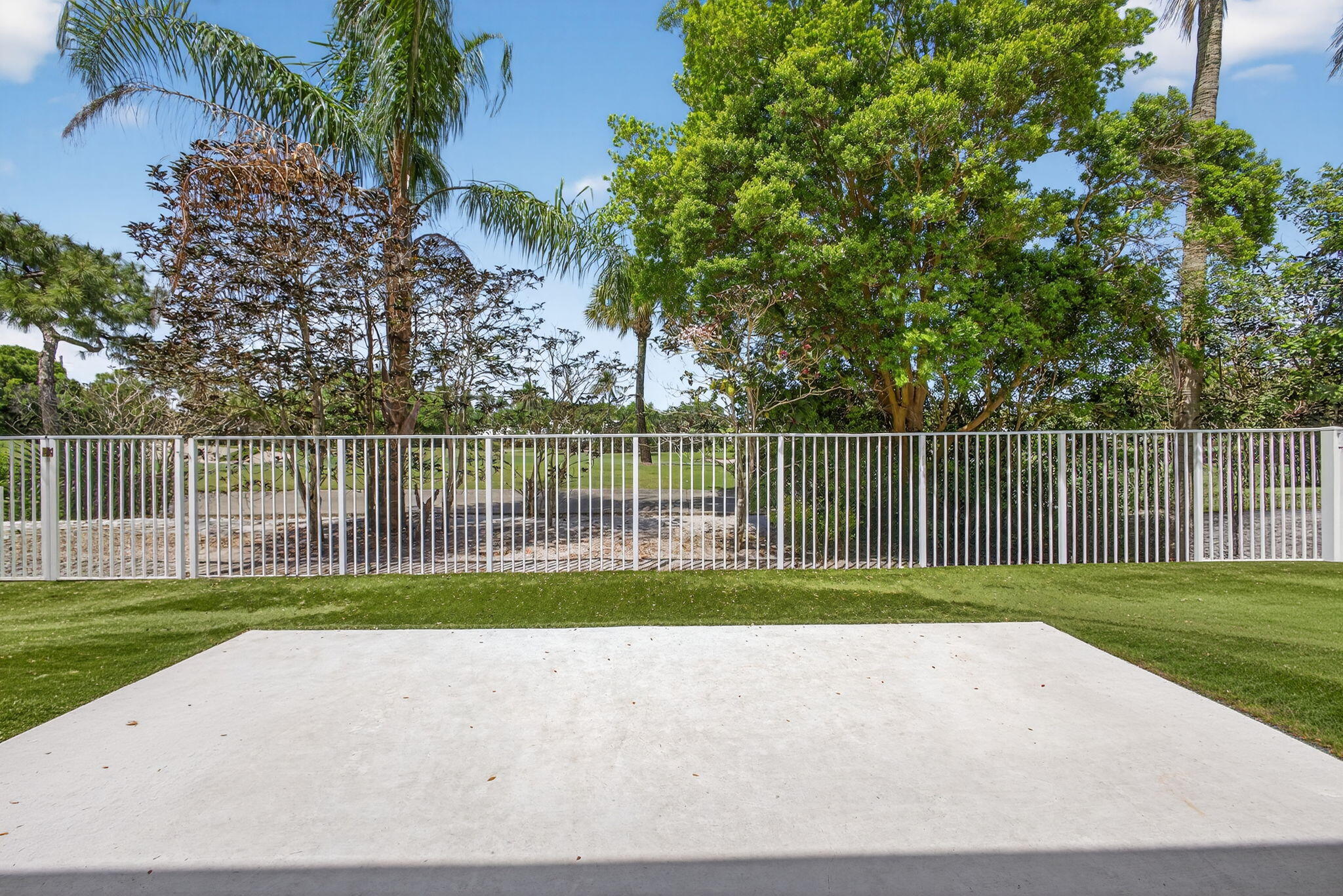 CLASSICS AT BEAR LAKES - Residential