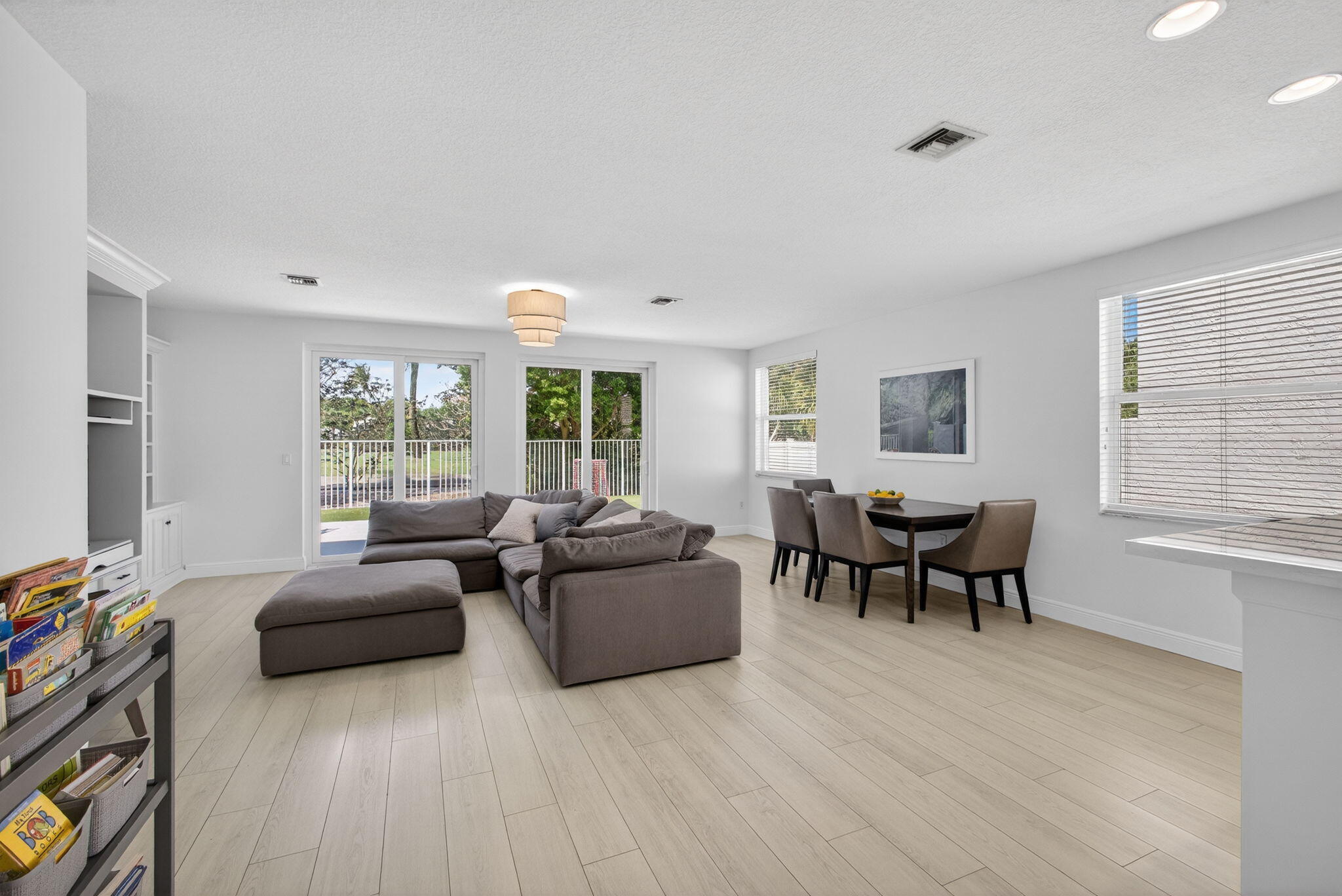 CLASSICS AT BEAR LAKES - Residential