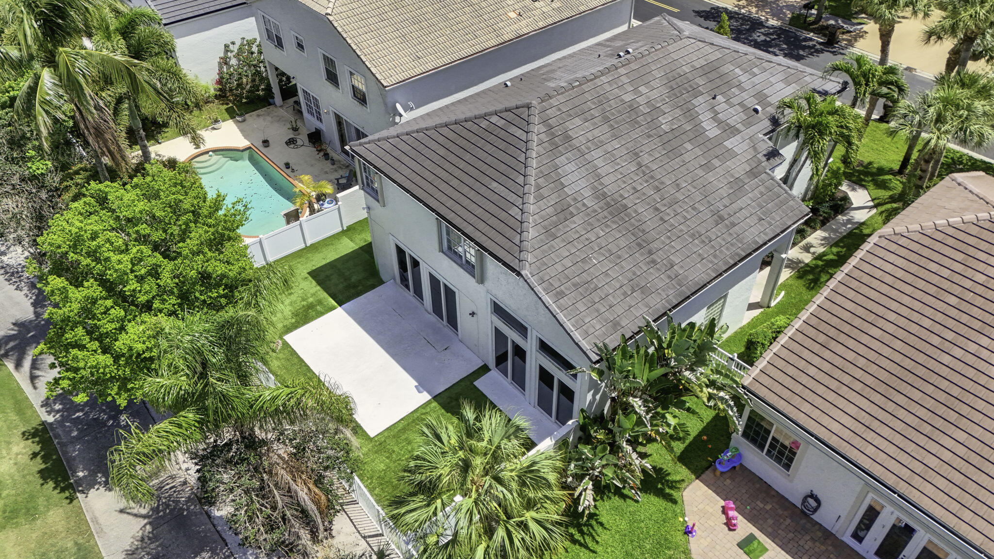 CLASSICS AT BEAR LAKES - Residential