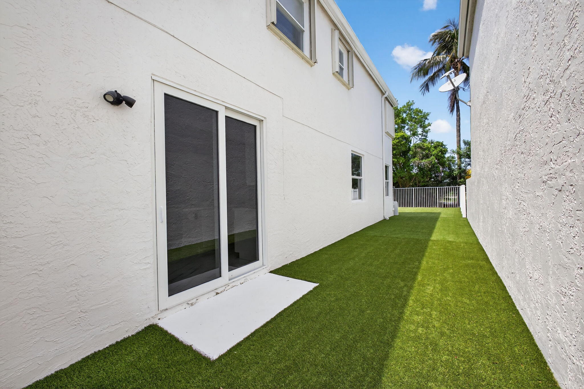 CLASSICS AT BEAR LAKES - Residential