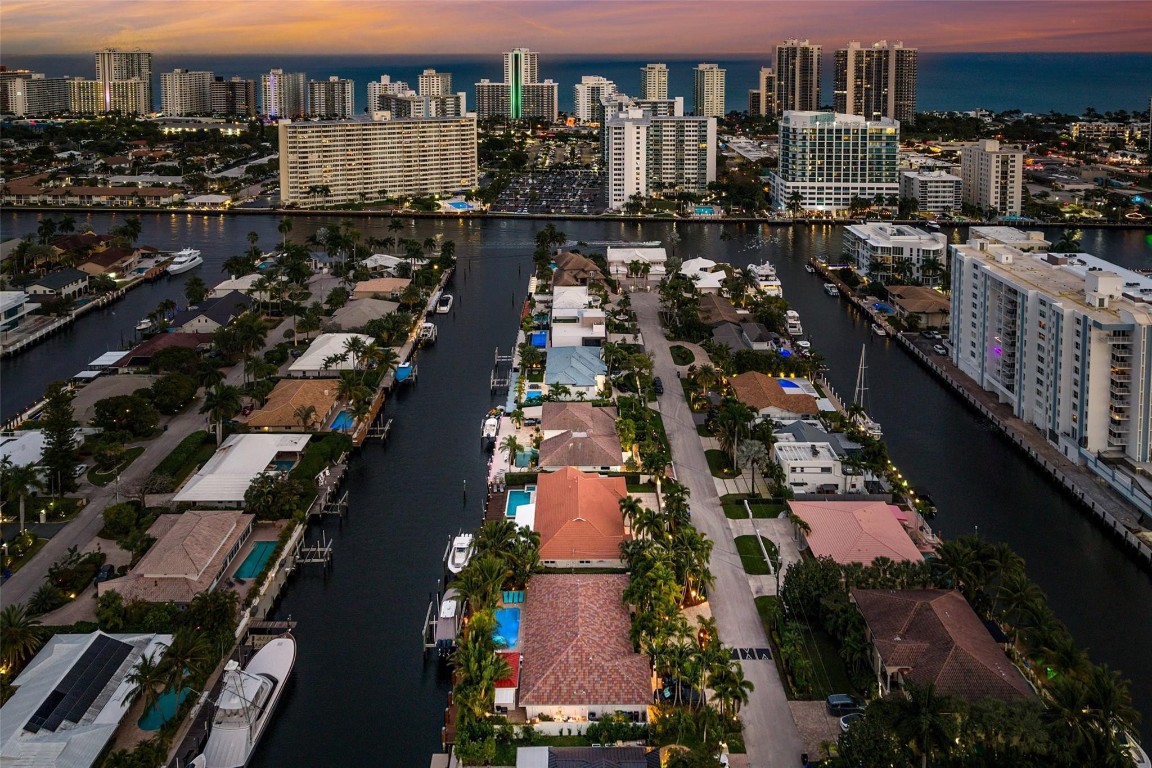 CORAL RIDGE COUNTRY CLUB - Residential