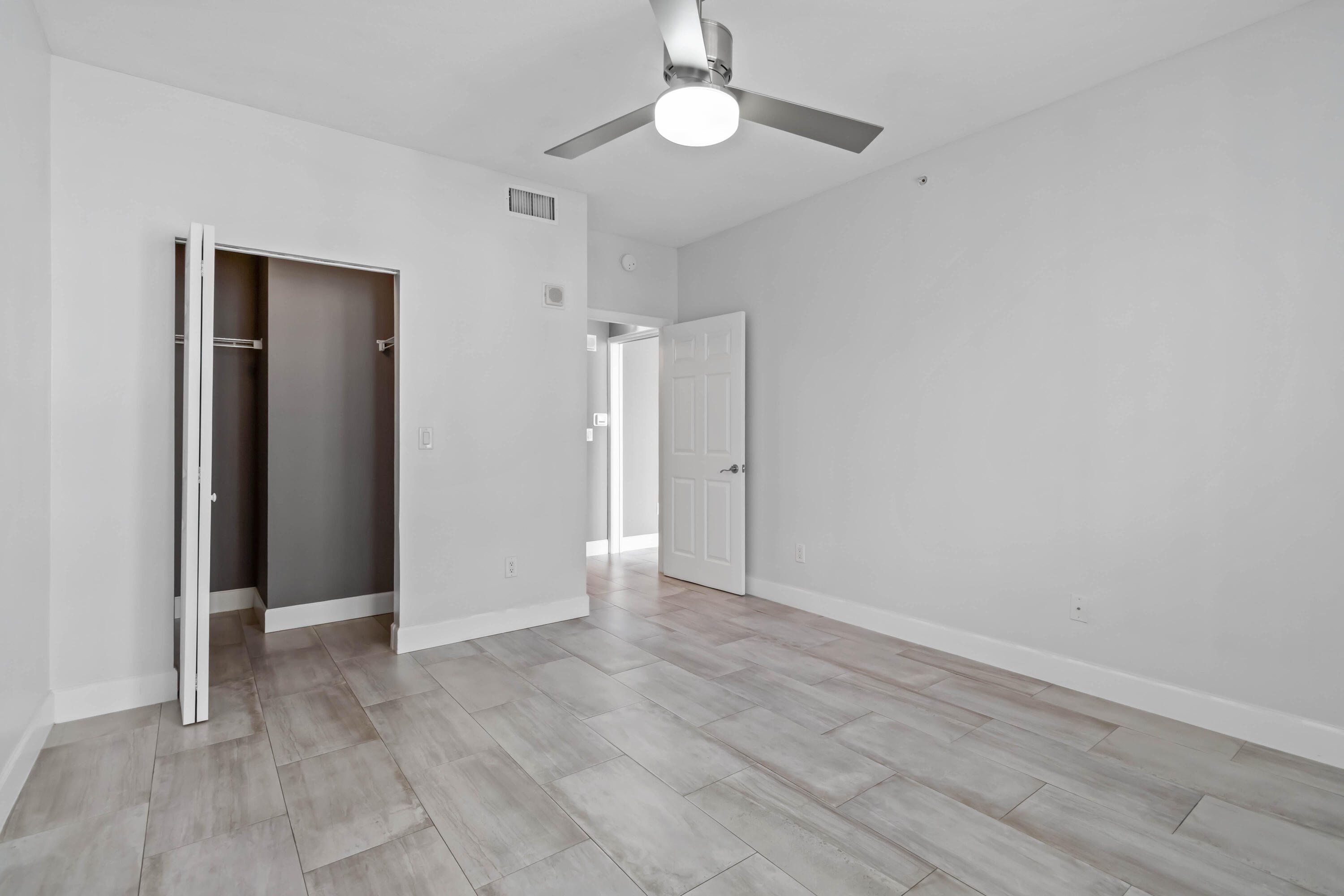 BOCA GRAND CONDO - Residential