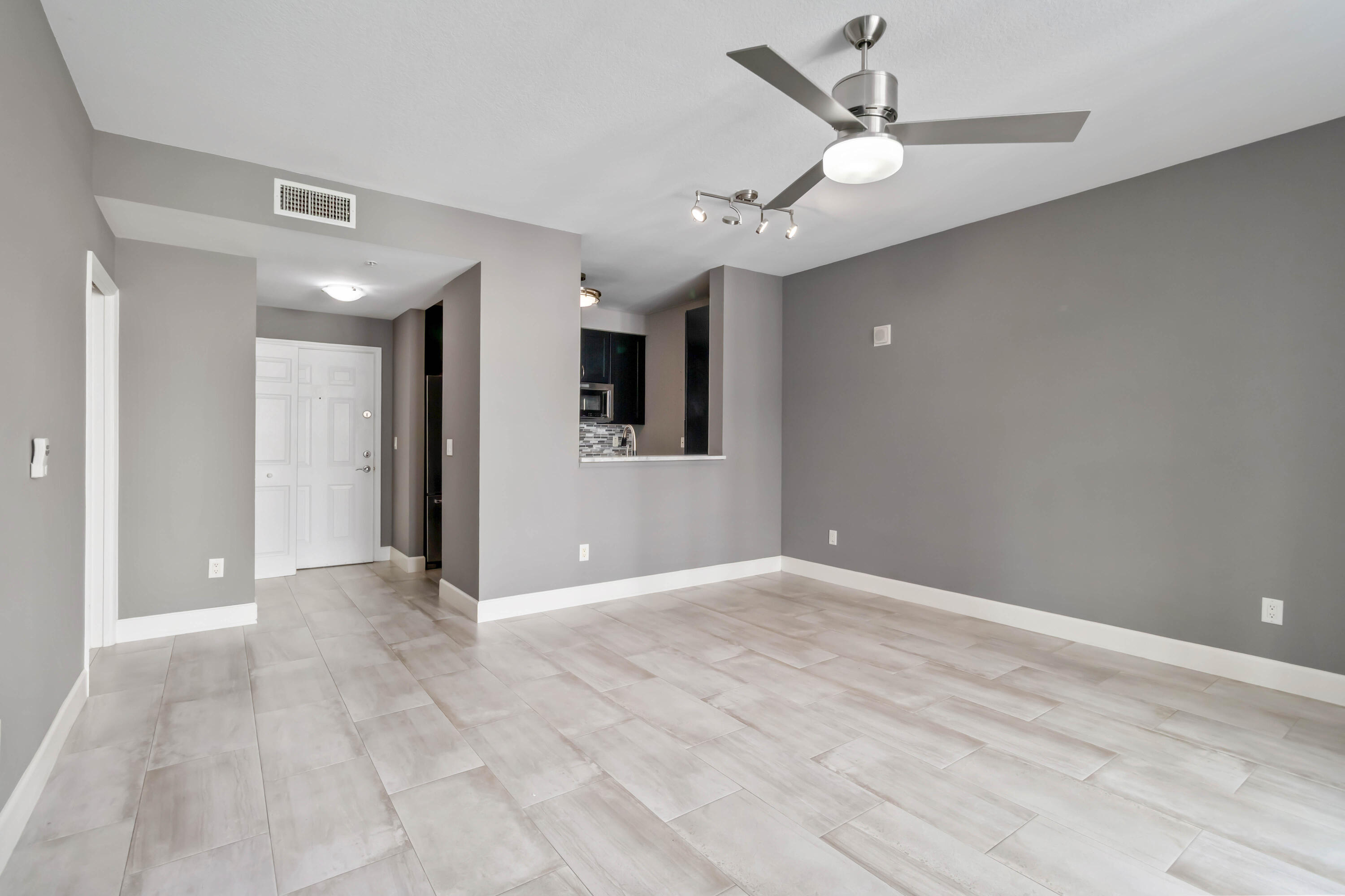 BOCA GRAND CONDO - Residential