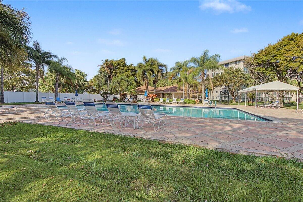 NO 3 PALM-AIRE COUNTRY CLUB - Residential Lease