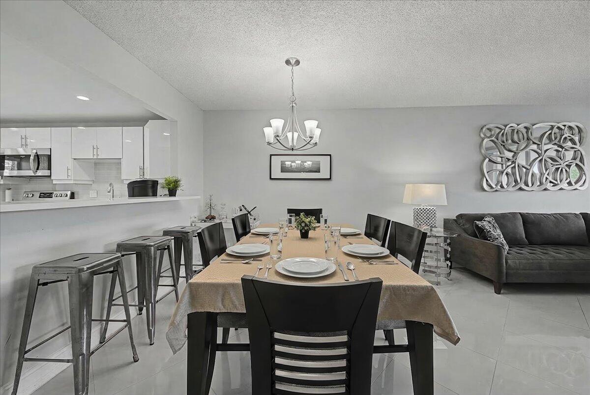 NO 3 PALM-AIRE COUNTRY CLUB - Residential Lease