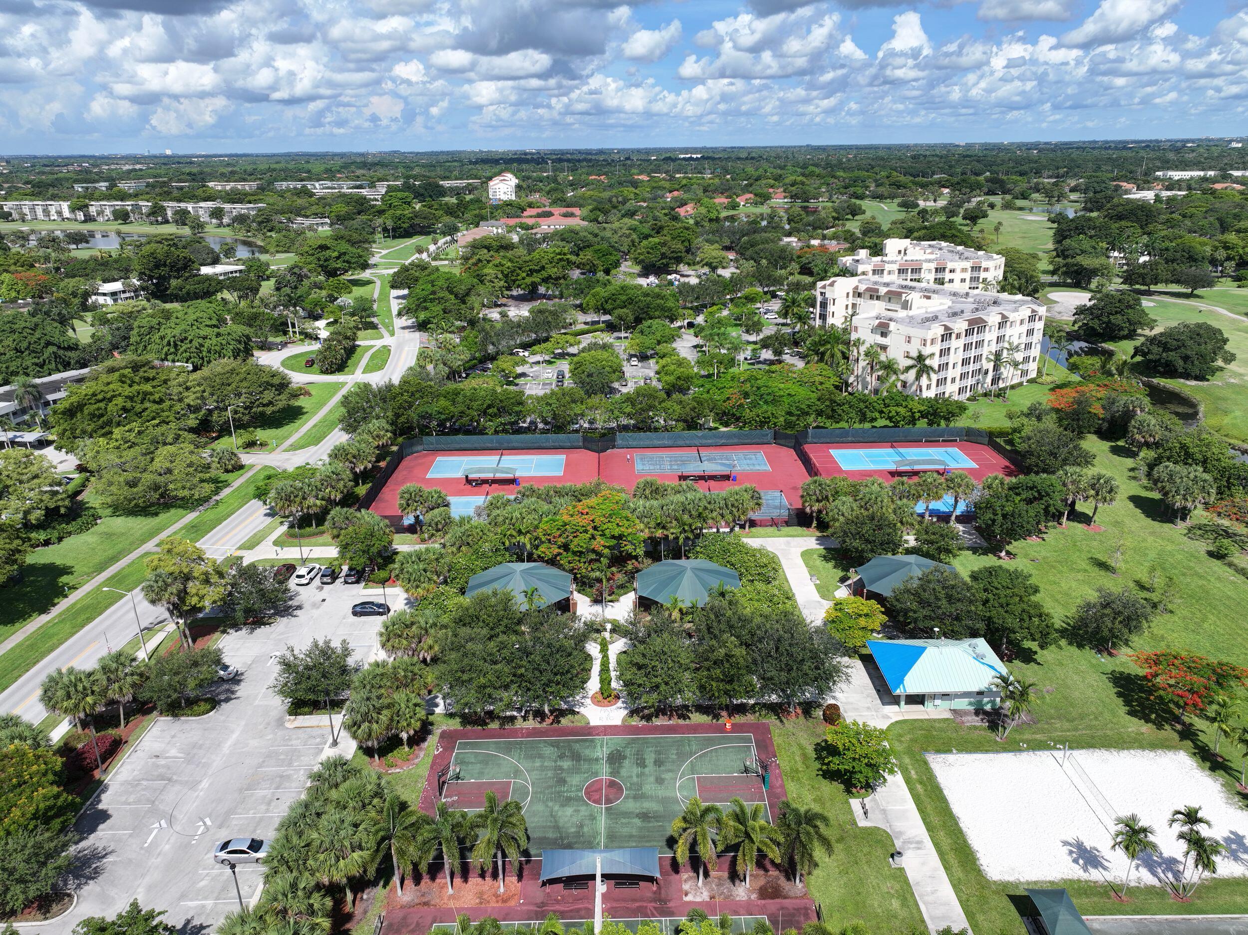 NO 3 PALM-AIRE COUNTRY CLUB - Residential Lease