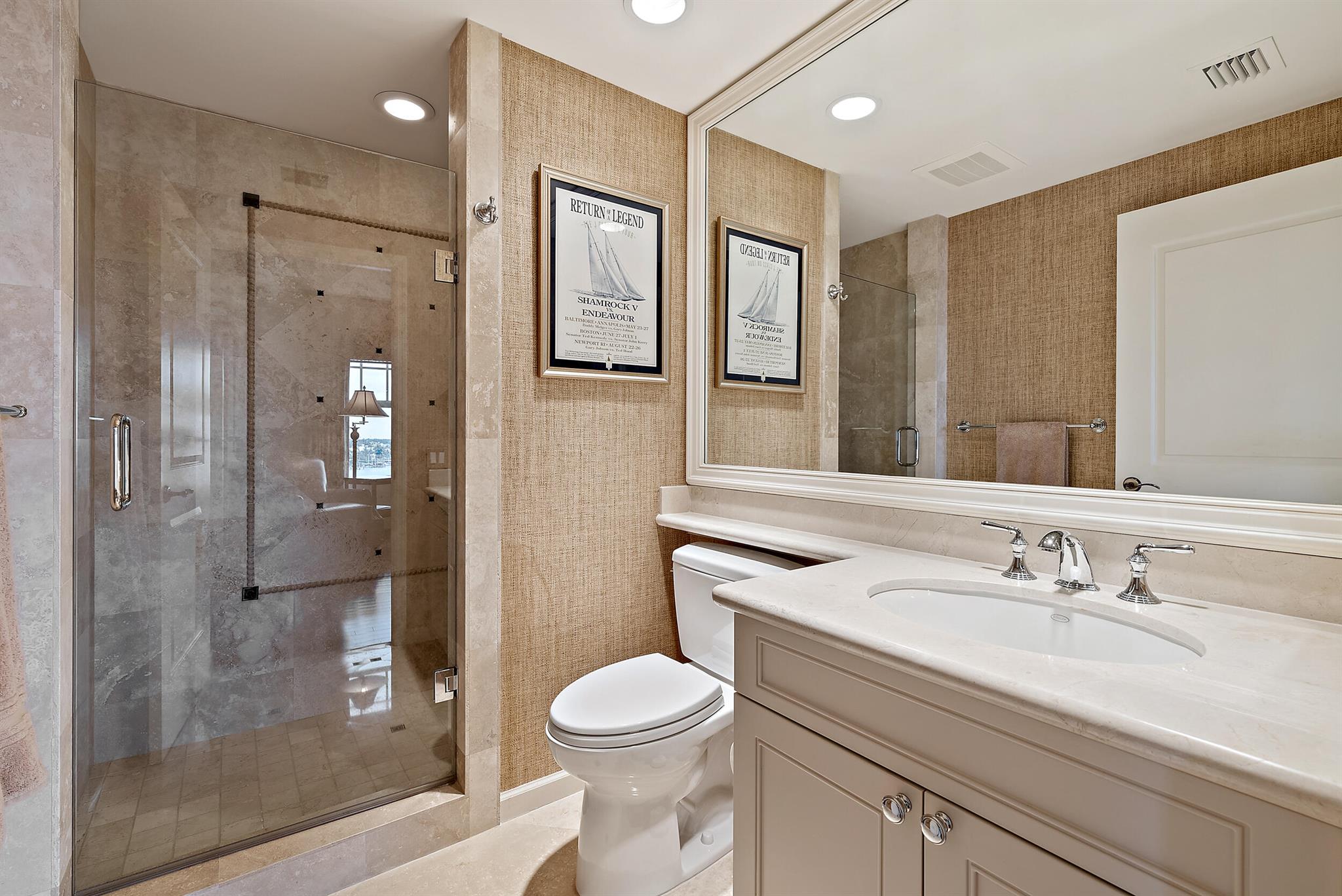 Jupiter Yacht Club - Residential