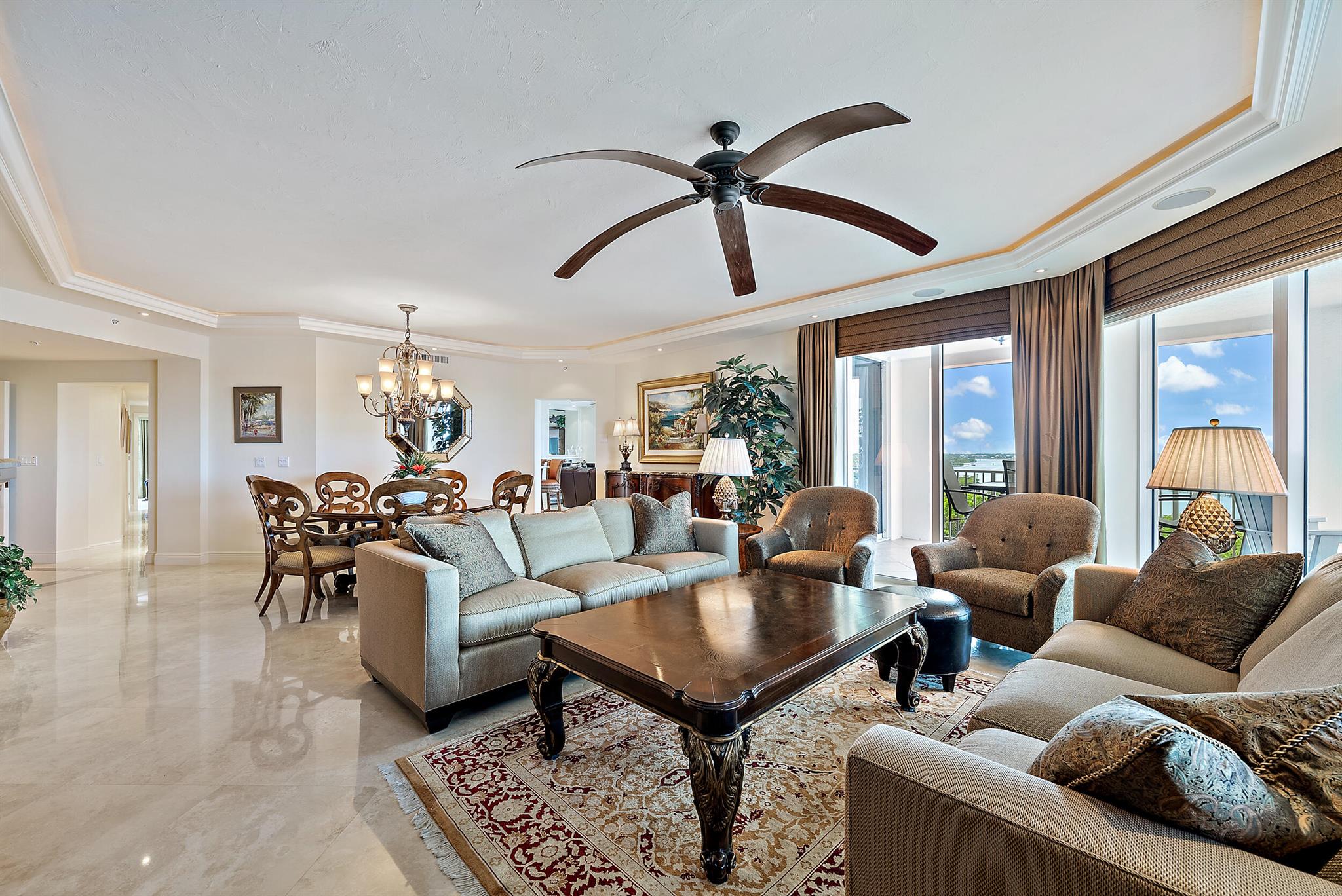 Jupiter Yacht Club - Residential