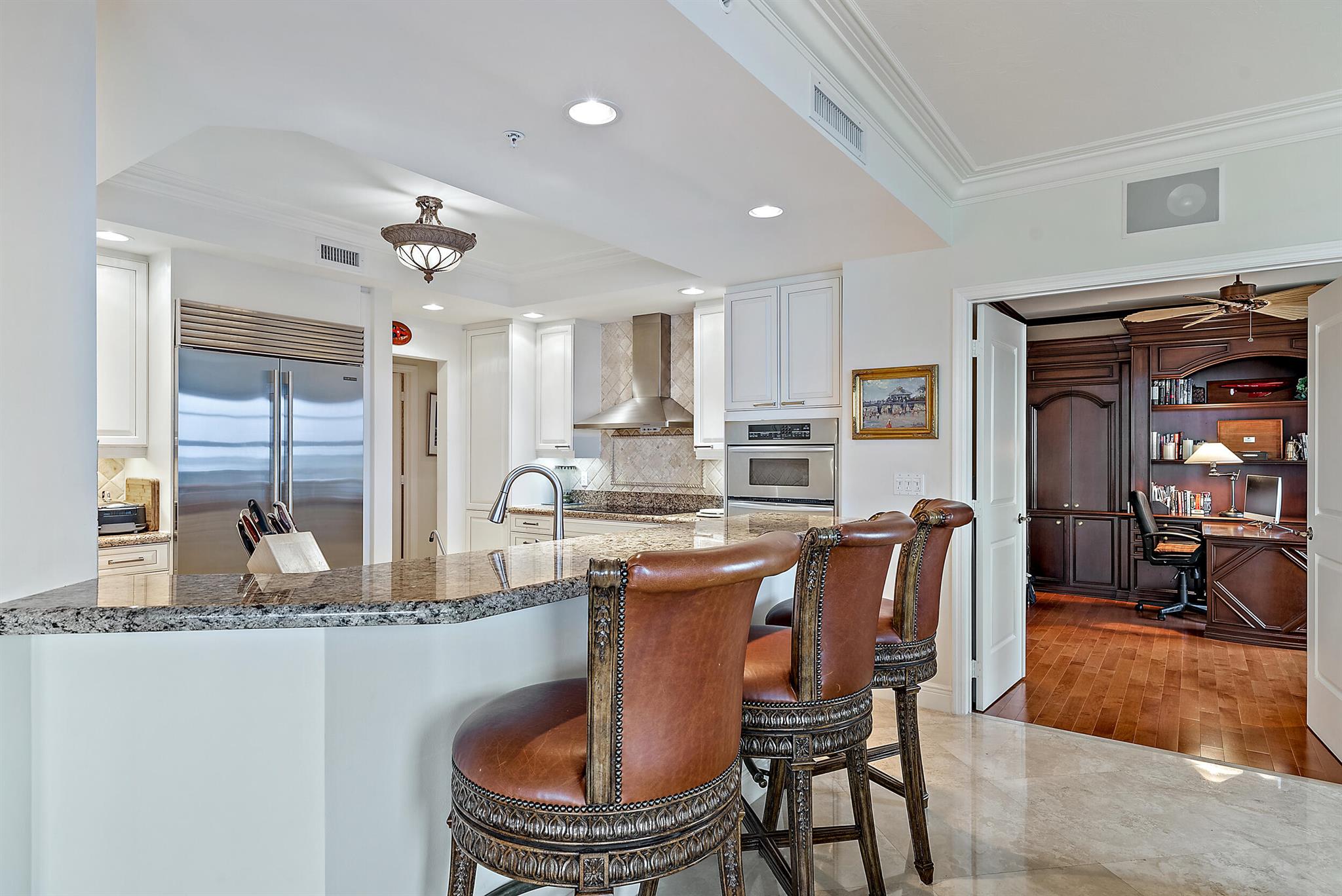 Jupiter Yacht Club - Residential