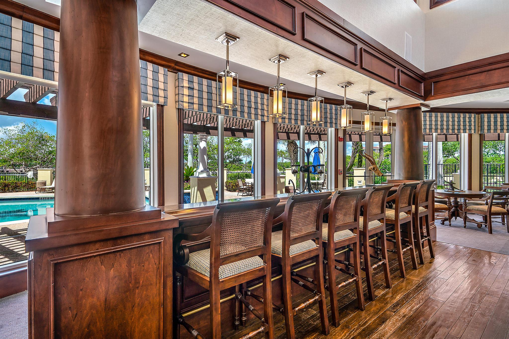 Jupiter Yacht Club - Residential