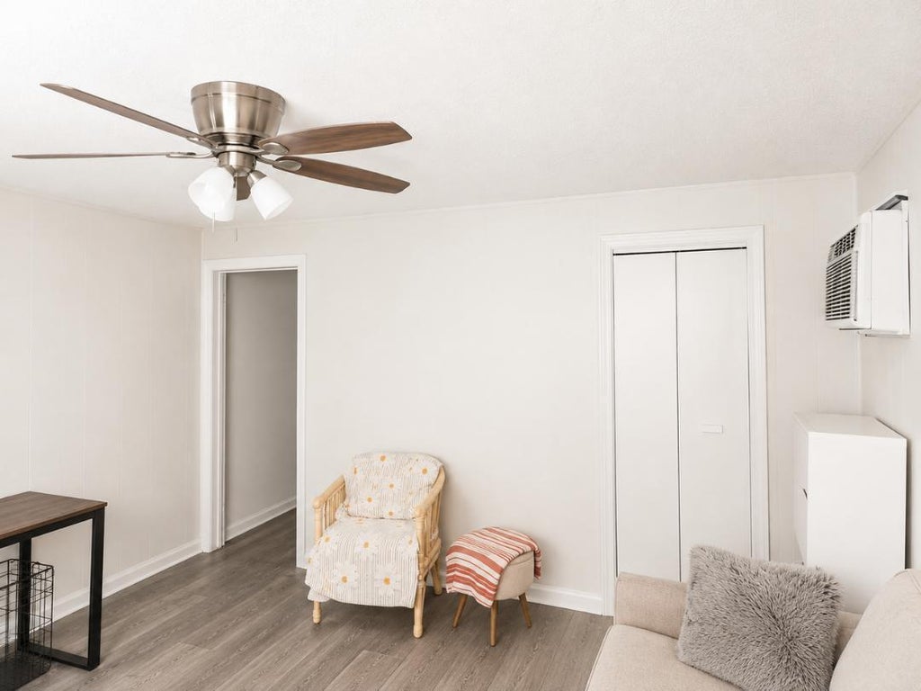 Photo of 714 N 7TH Street #5, Lantana, FL 33462 (MLS # B26070834)