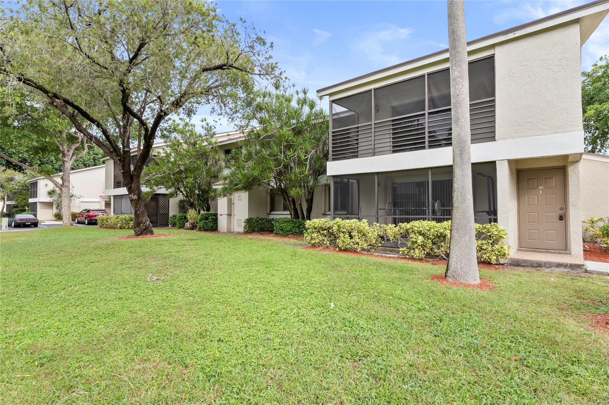 Gardens North #9 Condo - Residential Lease