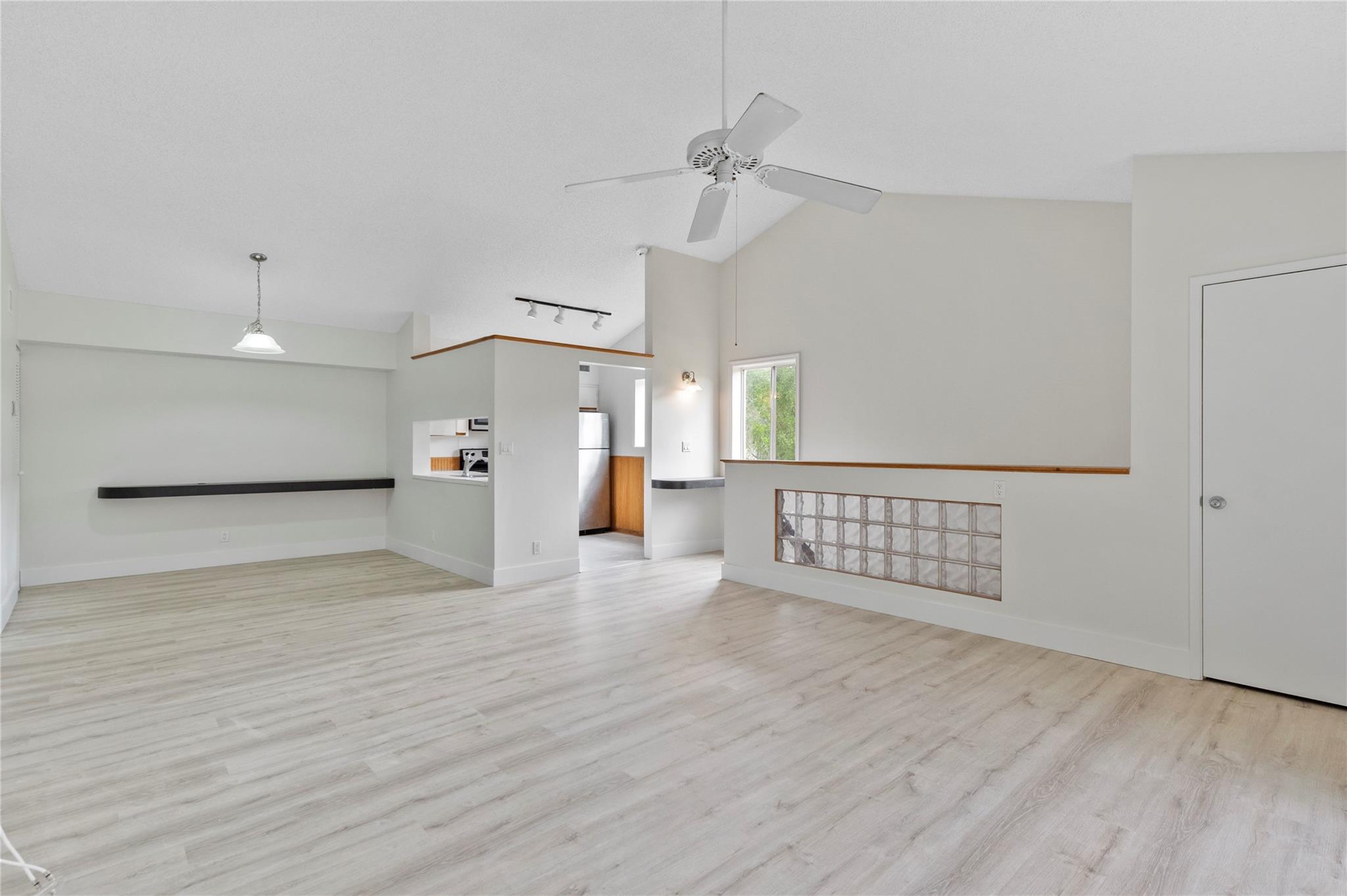 Gardens North #9 Condo - Residential Lease