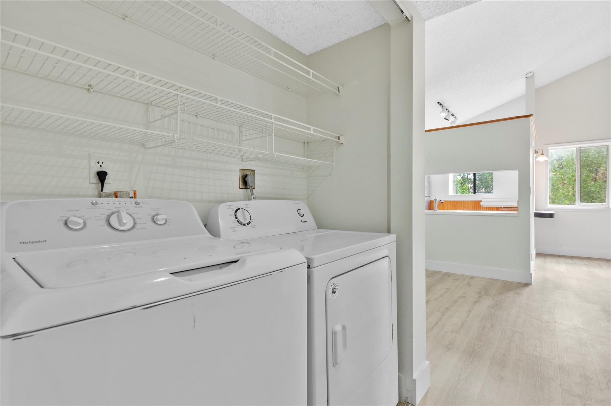 Gardens North #9 Condo - Residential Lease