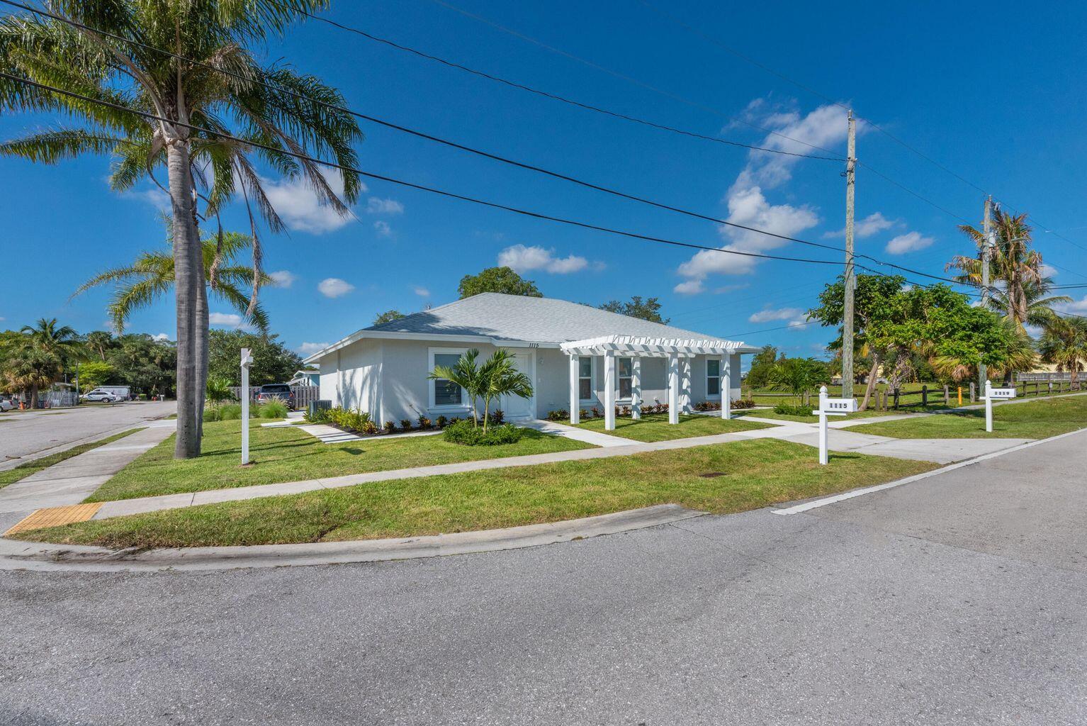 1119 Osceola Drive