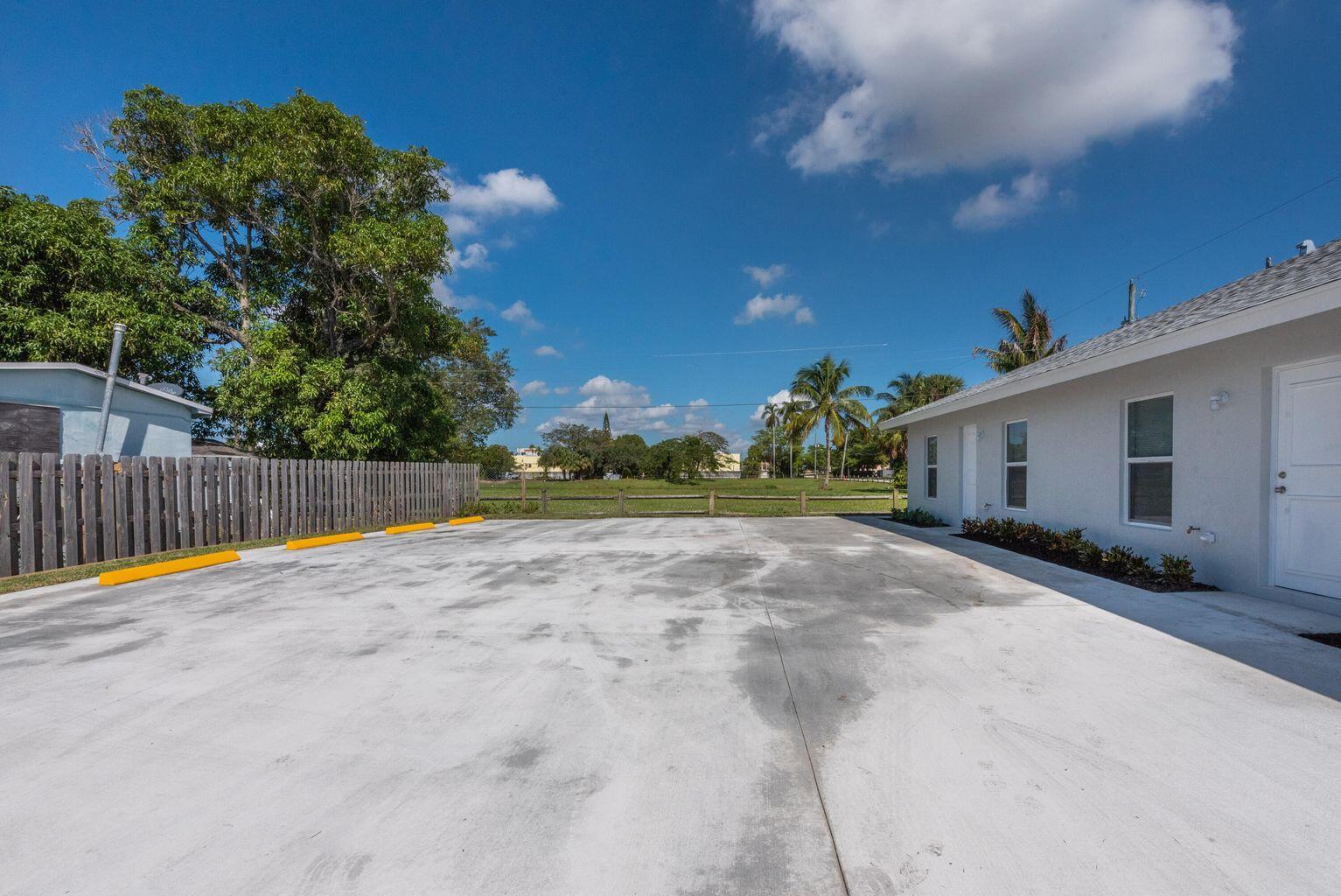 1119 Osceola Drive